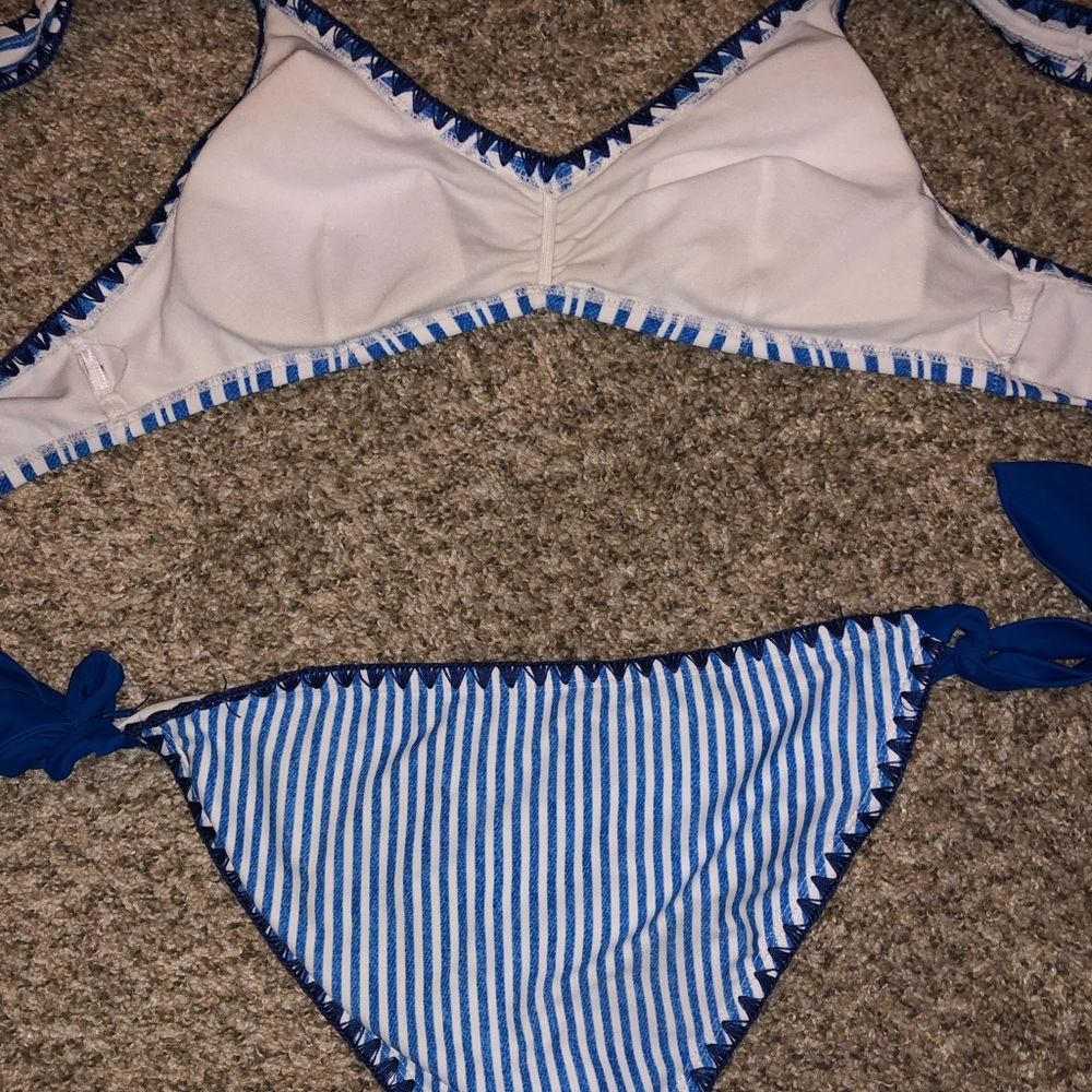 Swimsuit set - Picture 5 of 6